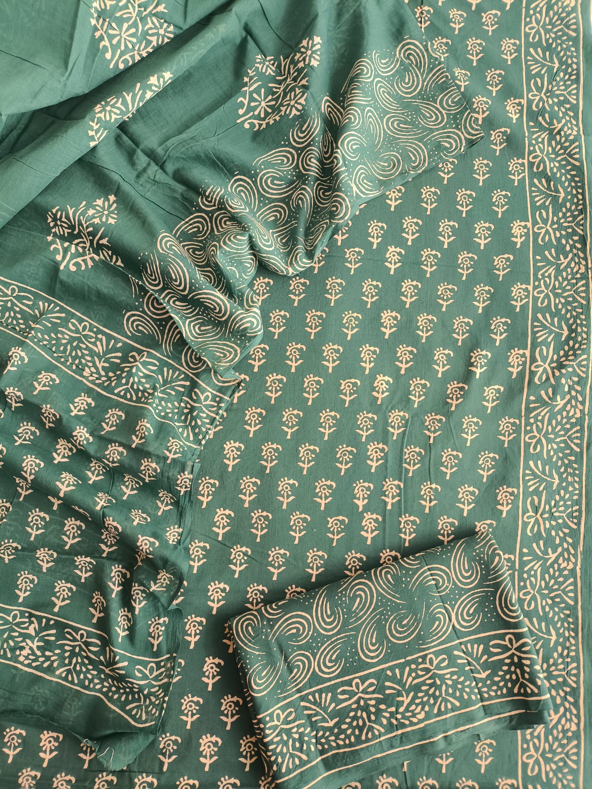Exclusive Hand Block Cotton Suit With Cotton Dupatta(BFCOT49)