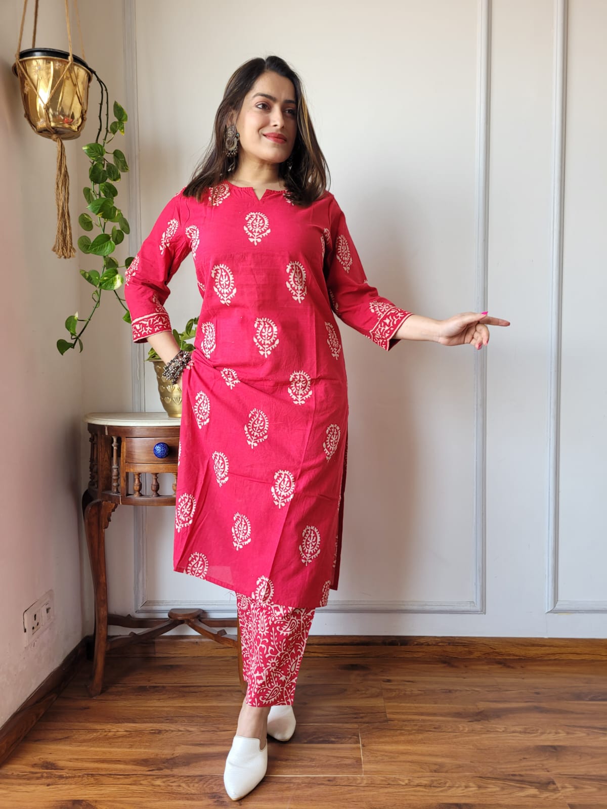Red Printed Cotton Kurti Pant Set for Women