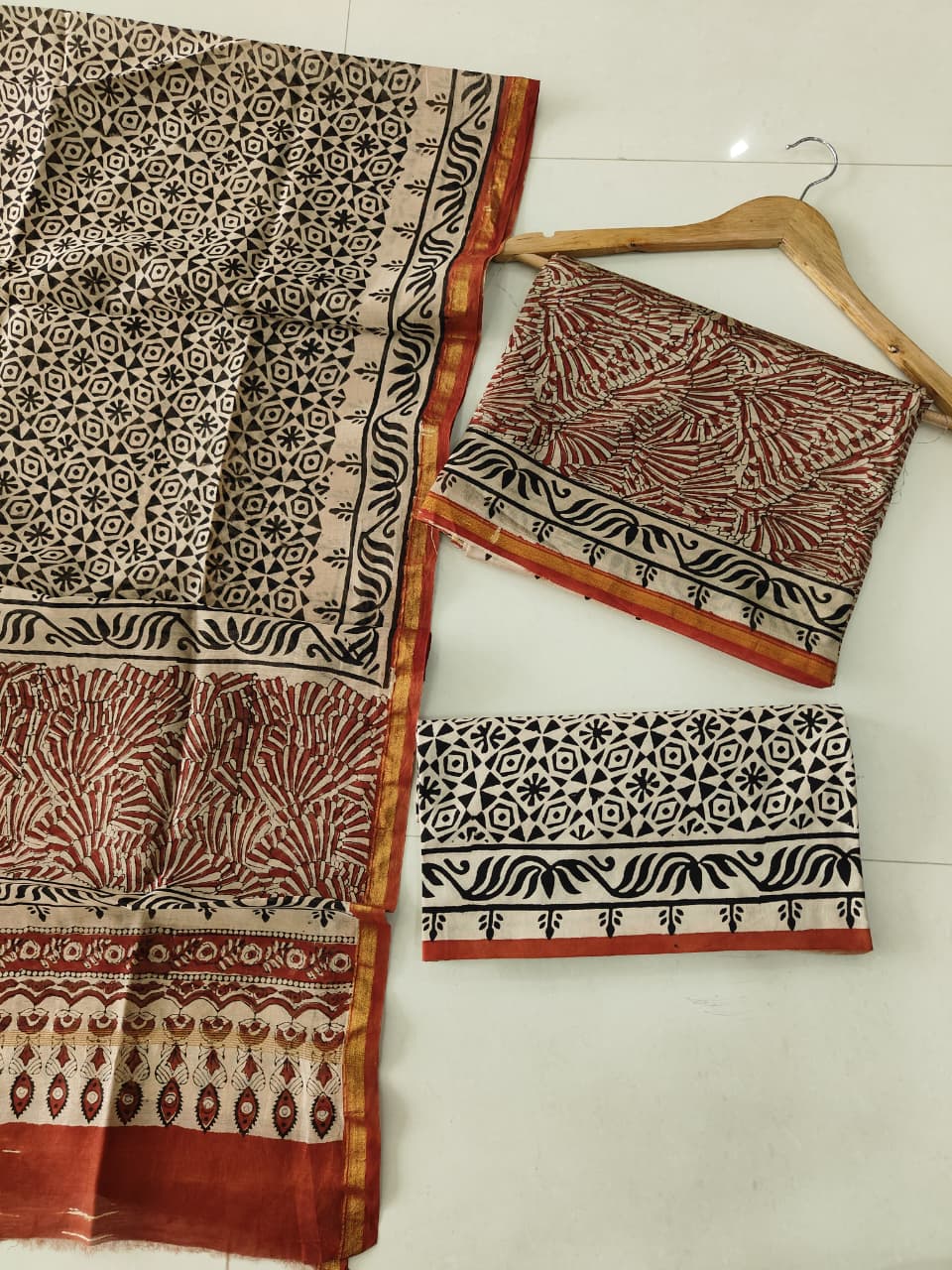 EXCLUSIVE HAND BLOCK CHANDERI SILK SUIT SET WITH CHANDERI DUPATTA