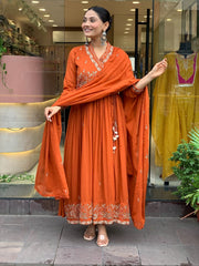 ANGRAKHA KURTI PENT DUPATTA SET