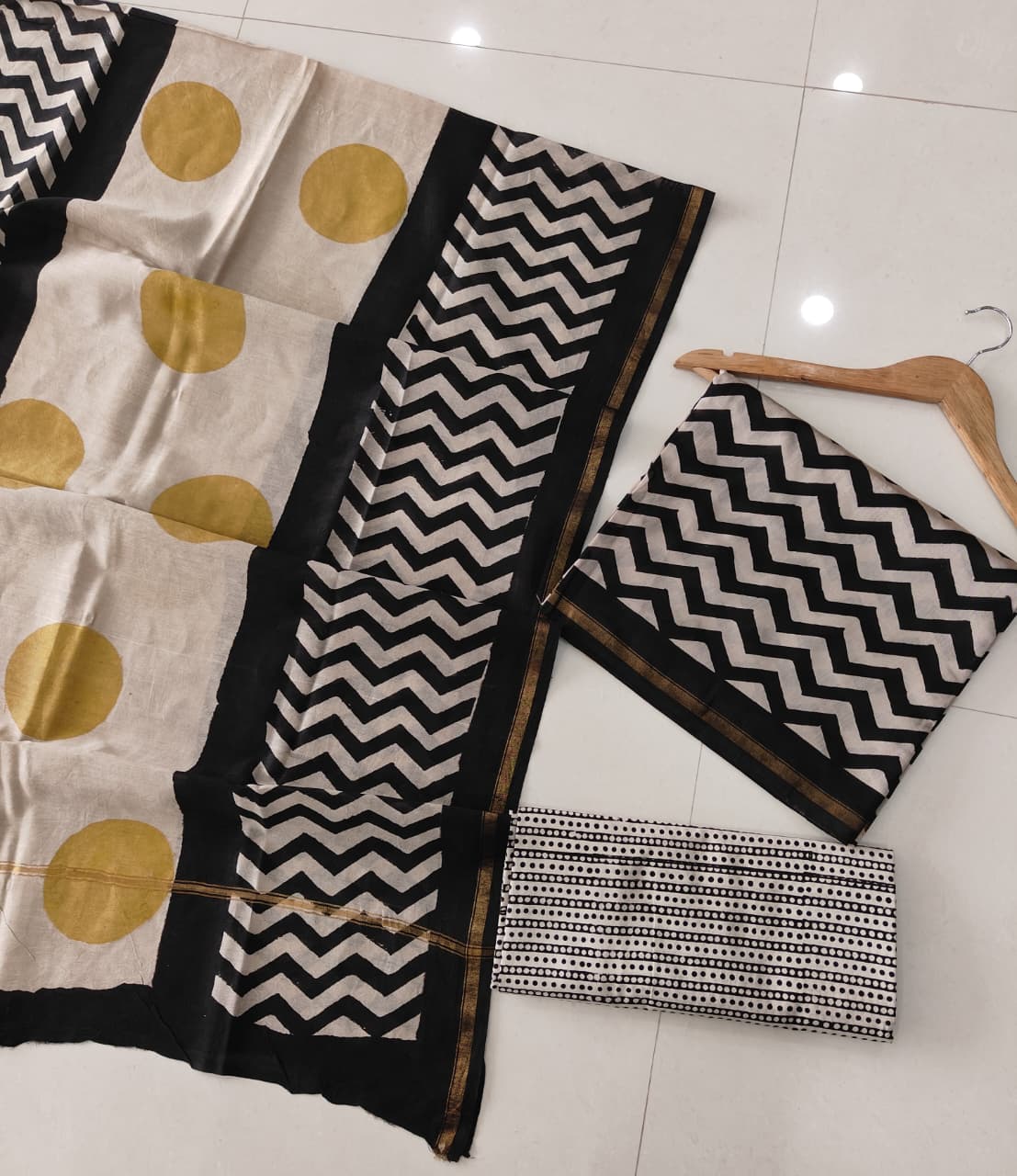 EXCLUSIVE HAND BLOCK CHANDERI SILK SUIT SET WITH CHANDERI DUPATTA