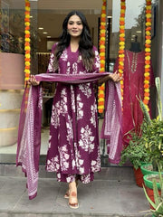 Enjoy This Wedding Season with our Very Beautiful Anarkali suit Set..