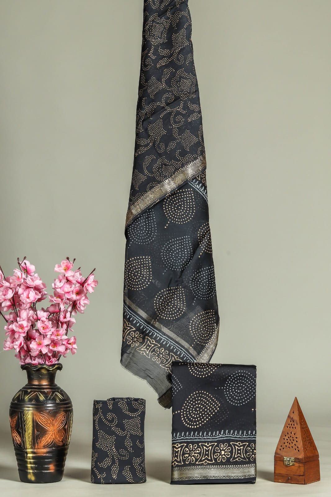 Premium Hand Block Printed Maheshwari Silk Suit (BFMAH04)