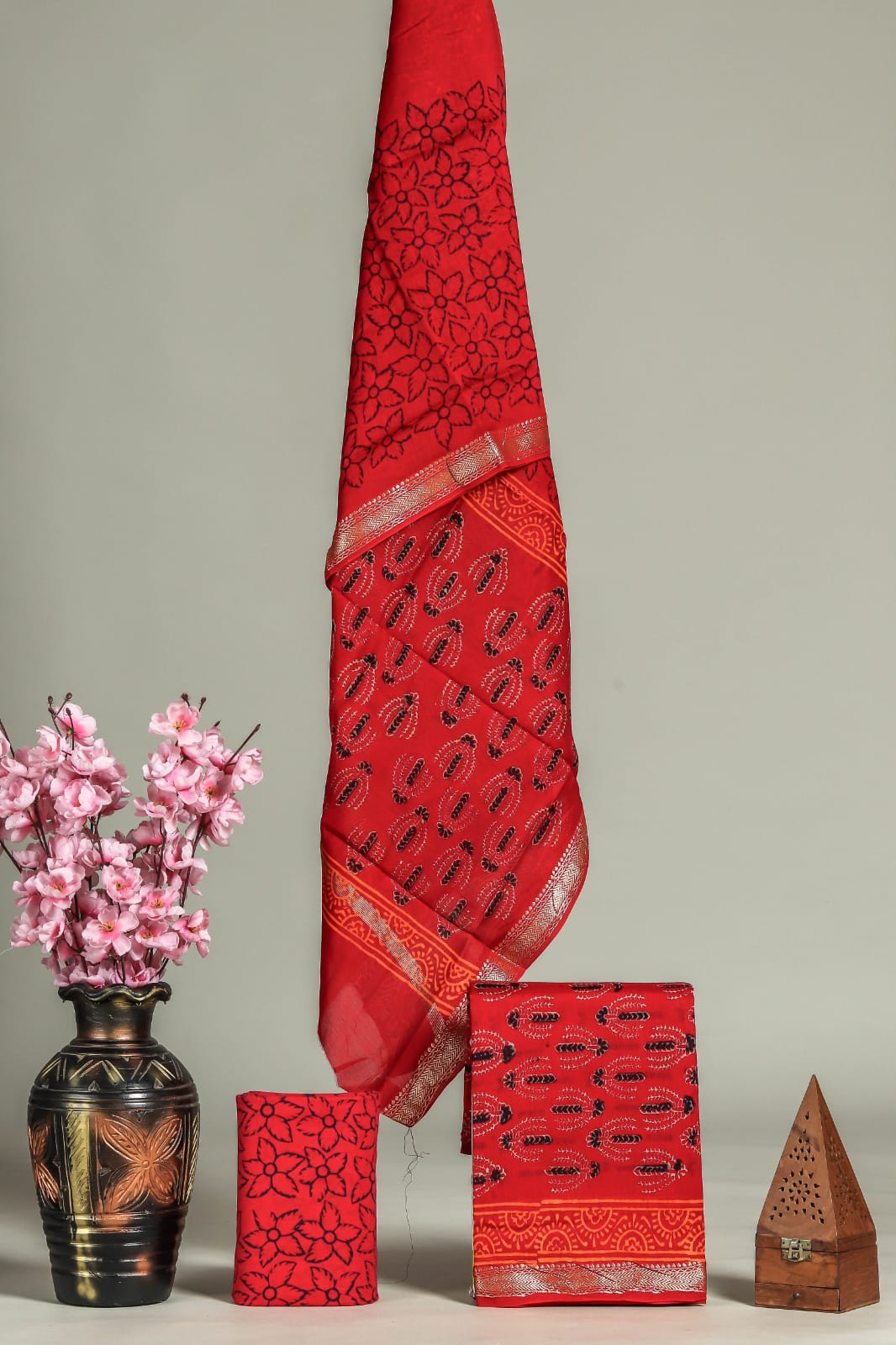 Premium Hand Block Printed Maheshwari Silk Suit (BFMAH05)