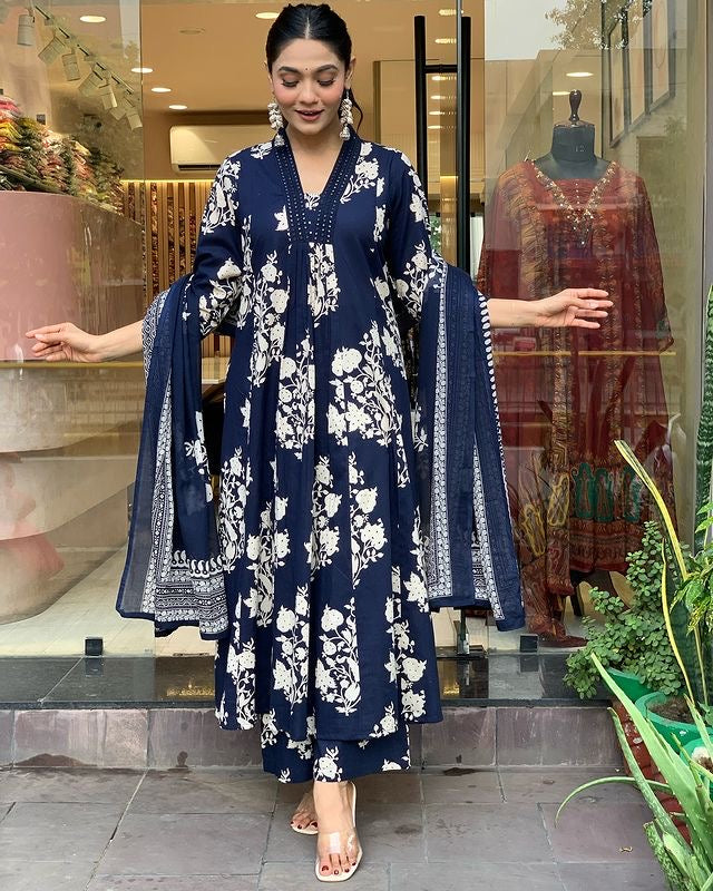 Enjoy This Wedding Season with our Very Beautiful Anarkali suit Set..