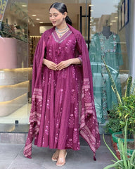 Enjoy This Wedding Season with our Very Beautiful Anarkali suit Set..