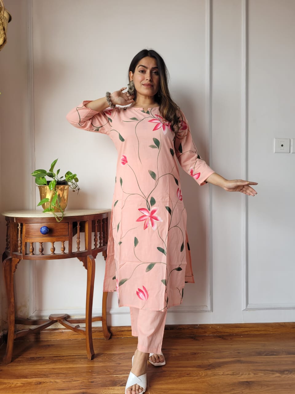 Peach Floral Cotton Kurta Pant Set for Women | Elegant Daily Wear Kurta