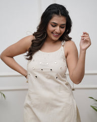 *This Time we are launching. One of the best beautiful three colours cotton slub cord set for Gorgeous ladies*
*In this design you will see sleeveless kurta and elegant mirror work