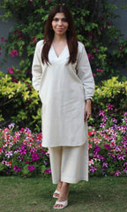 Upgrade your office wear wardrobe with this classy yet chic monochrome pant-set  for all day comfort and trendy look