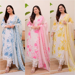 *New arrival *
Look straight out of a dreamy movie set as  you turn around and walk in this elegant flaired suit ! The perfect of traditional wear