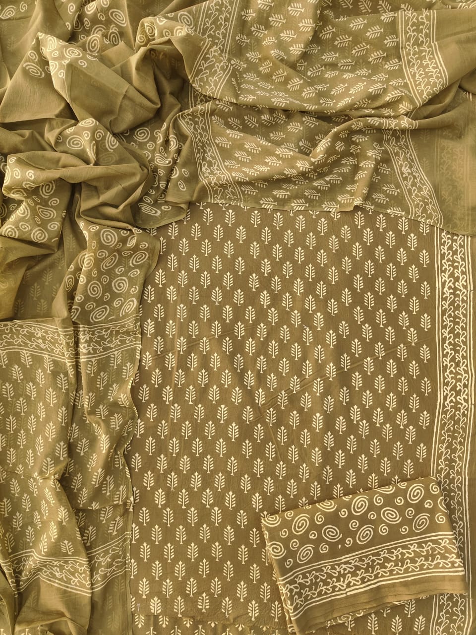 Exclusive Hand Block Cotton Suit With Cotton Dupatta(BFCOT51)