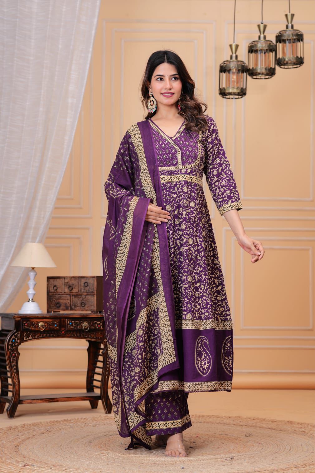 *We are here to spread some magic to your ethnic Heavy Cotton*

*Pure fine Cotton fabric   Kurti with Pant with cotton 100-100 Dupatta*Nack Hand work