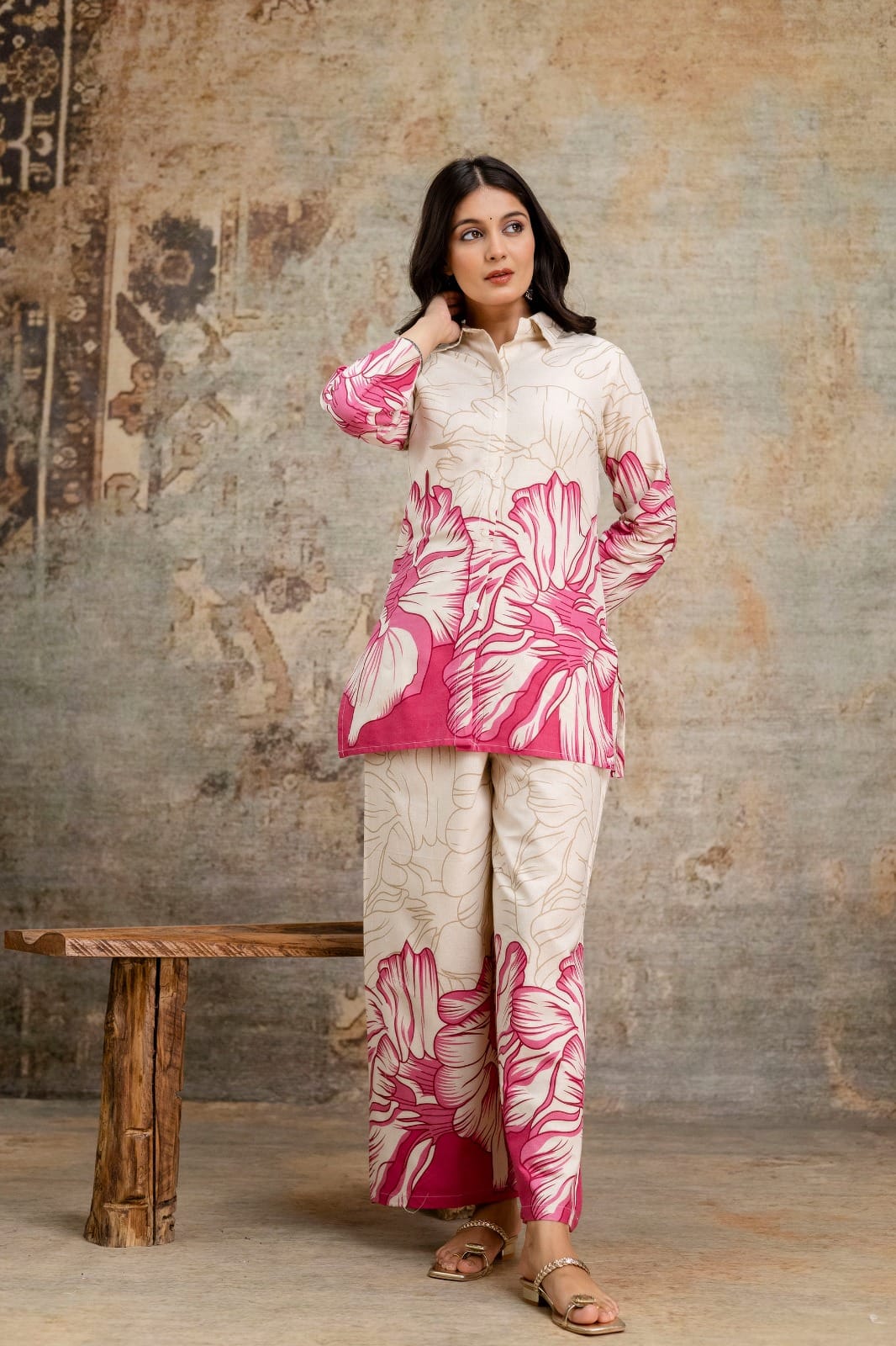 *Classy Cotton Floral Printed Cord Set Openable Top With Printed Palazo With One Side Pocket*
