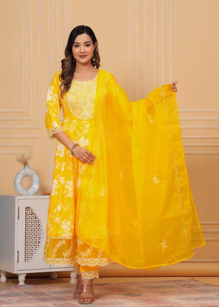 Beautiful ANARKALI KURTA with heavy  embroidery  work  on yoke along with pants with duppata