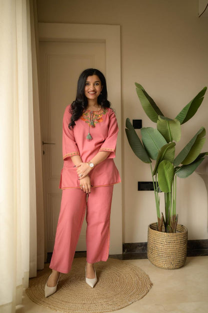 Pink Embroidered Kurta Pant Set for Women – Elegant Ethnic Co-ord Set