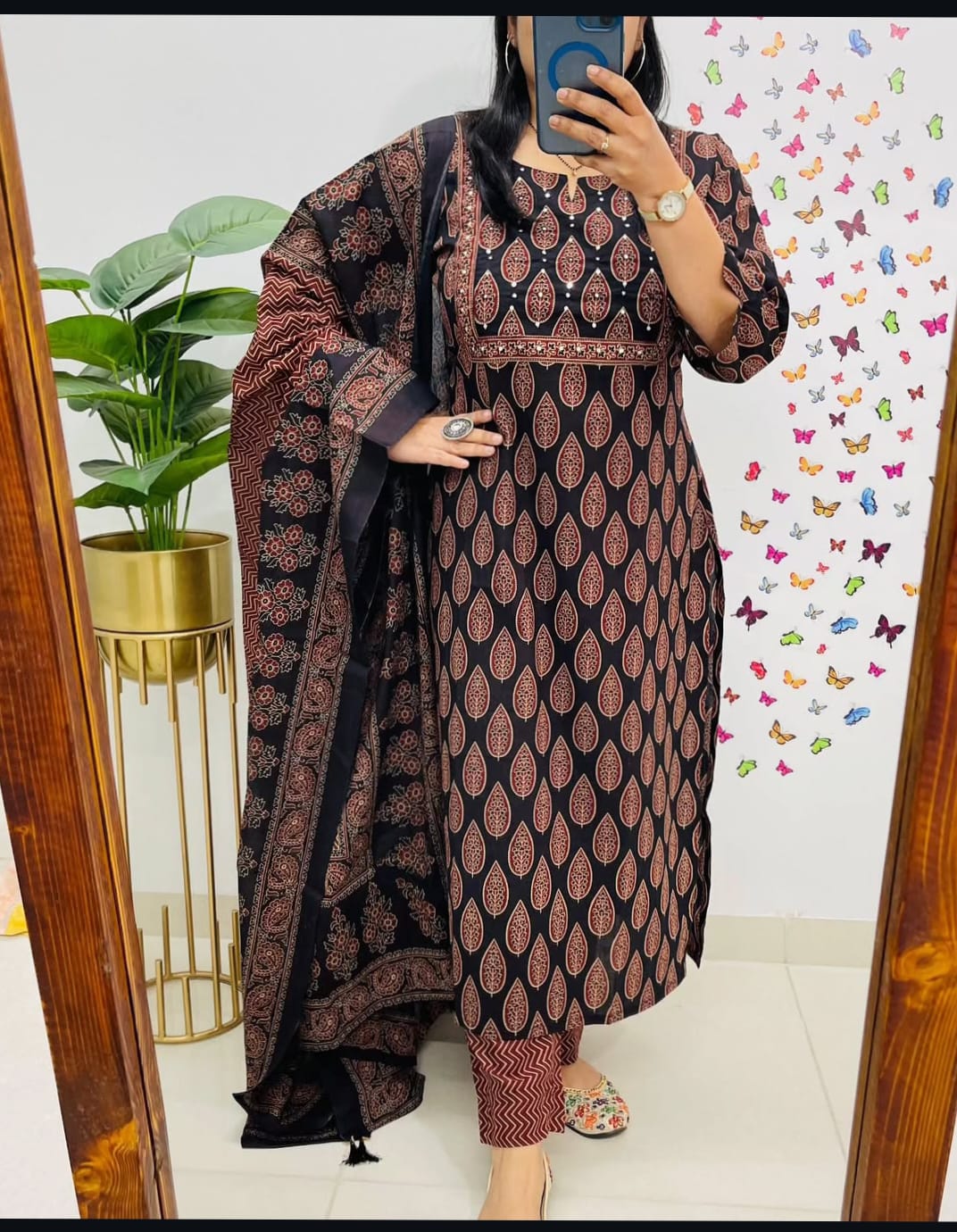 *This A-line pant set is perfect for the summer season with its vibrant floral print and confident pocket one side. Plus, the included matching dupatta completes the look and adds an extra touch