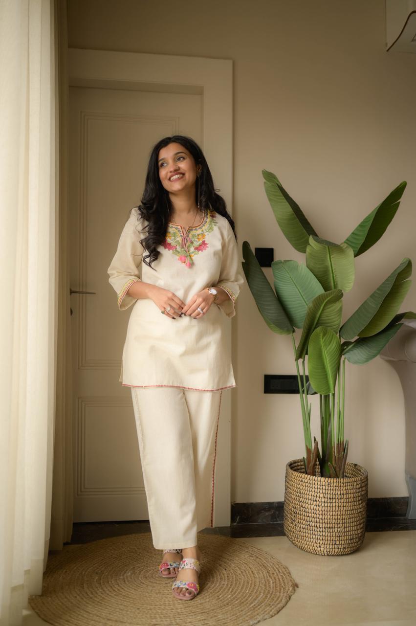 Off White Embroidered Kurta Pant Set for Women – Elegant Ethnic Cotton Co-ord Set