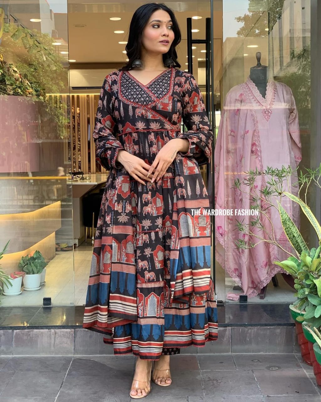 *Look straight out of a dreamy movie set as  you turn around and walk in this elegant flaired suit ! The perfect of traditional wear*