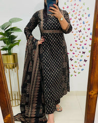 *🌹🌹Pure fine Cotton fabric Embroidery Work Kurti with Pant with cotton 100-100 Dupatta*🌹🌹