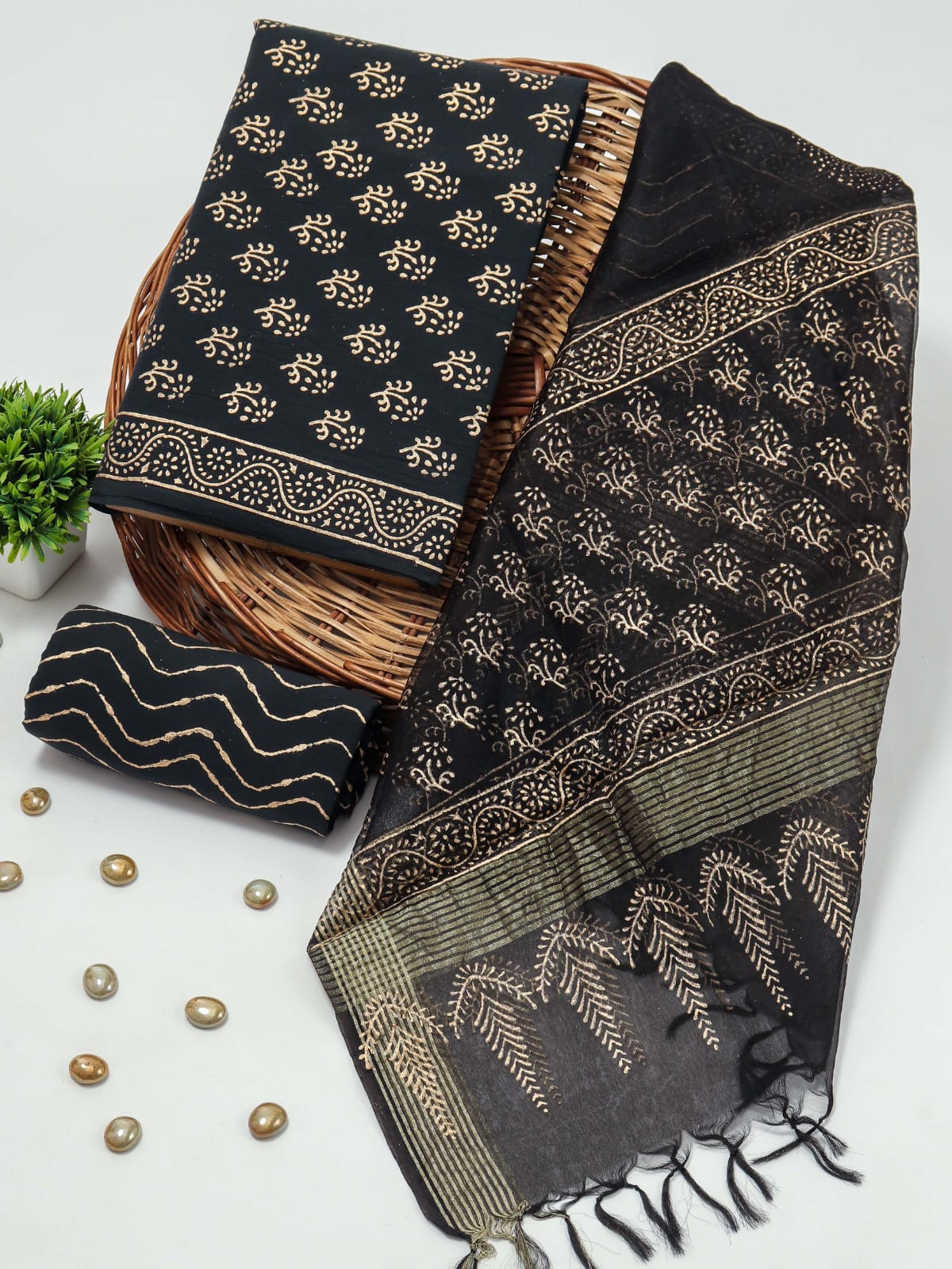 New Elegant Hand Block Printed Cotton Suit With Organza Dupatta(BFOR53)