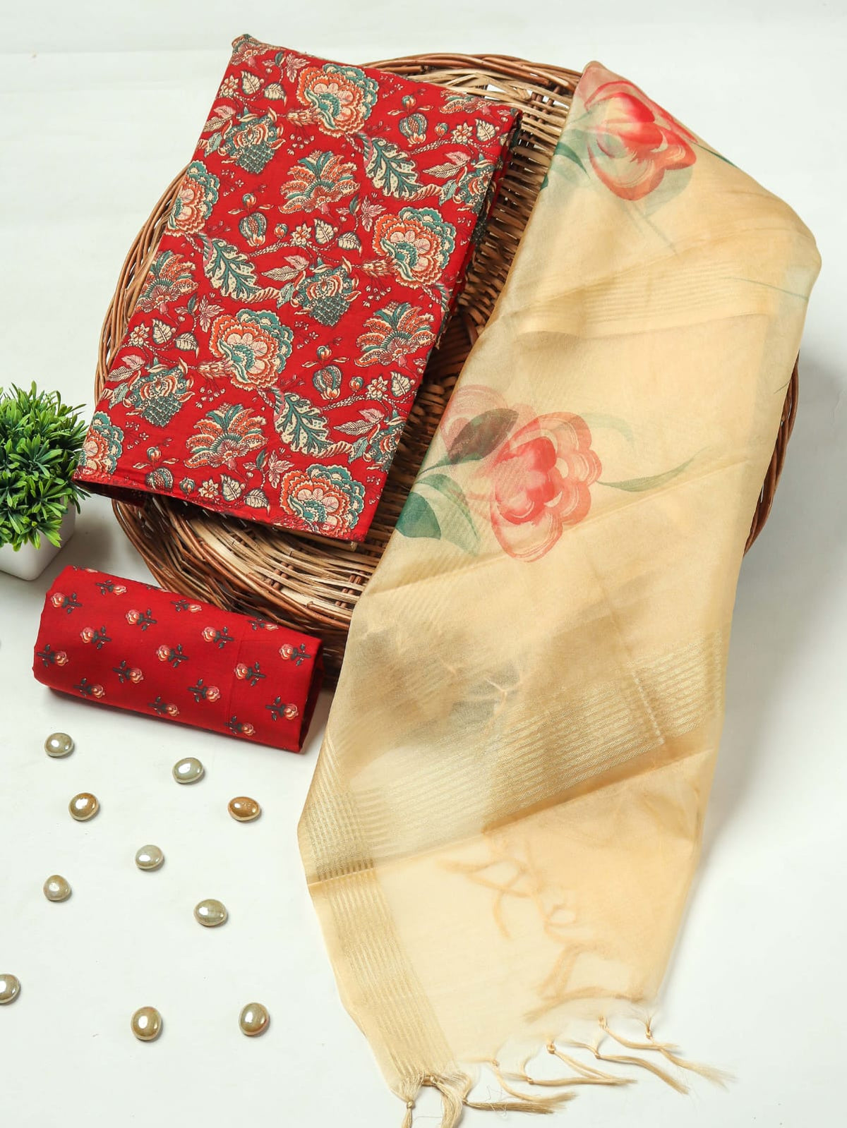 New Floral Hand Block Printed Cotton Suit With Organza Dupatta(BFOR76)