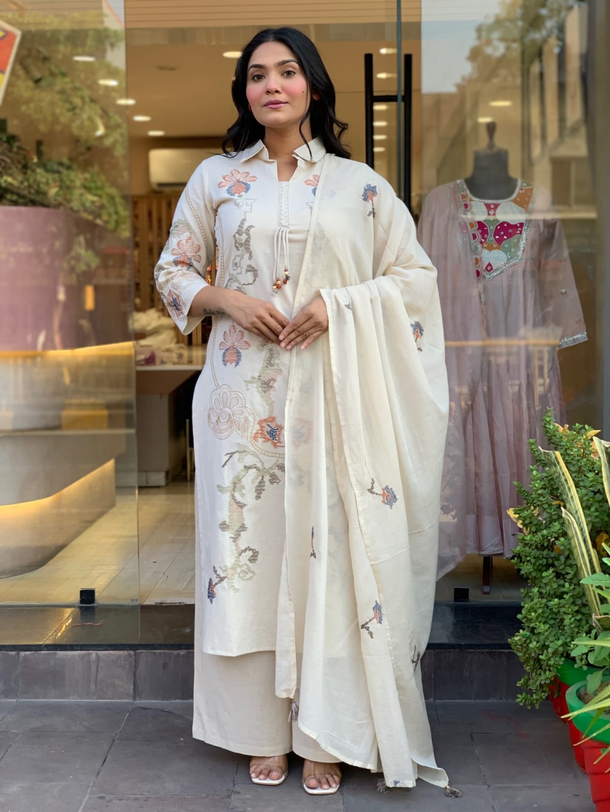 Cream Cotton Flex Kurti Set with Palazzo & Mul Mul Dupatta