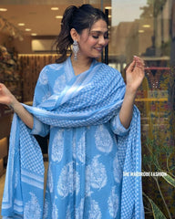 *Cotton 3pis set*

Best Quality products always 

*Premium Heavy Cotton Full Printed Dress With Printed Plazzo With 2.20 Mitter Malmal Printed Dupatta*