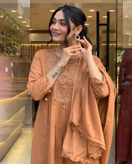 ❣️❣️❣️❣️❣️❣️❣️❣️❣️❣️

*New Launch*


Look straight out of a dreamy movie set as  you turn around and walk in this elegant flaired suit ! The perfect of traditional wear
