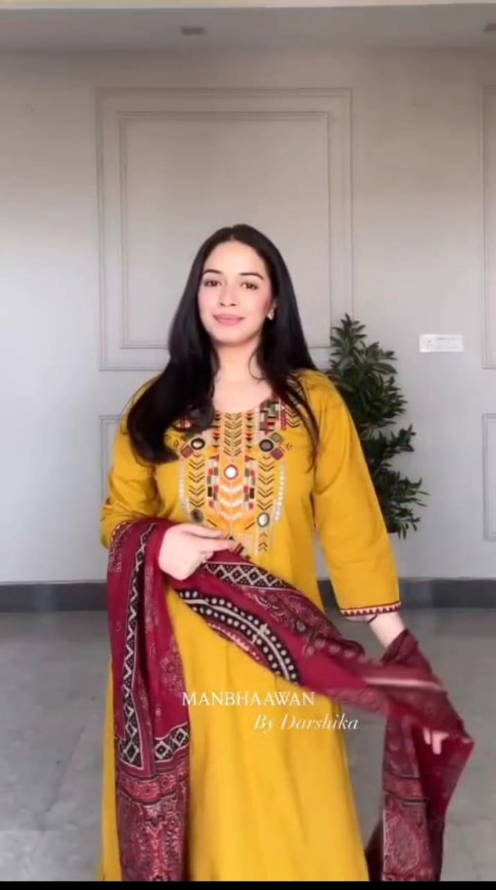 *NEW COLLECTION LOUNCH *

*Pure fine Cotton fabric   heavy embroidery  Kurti with Pant with cotton 100-100 Dupatta*