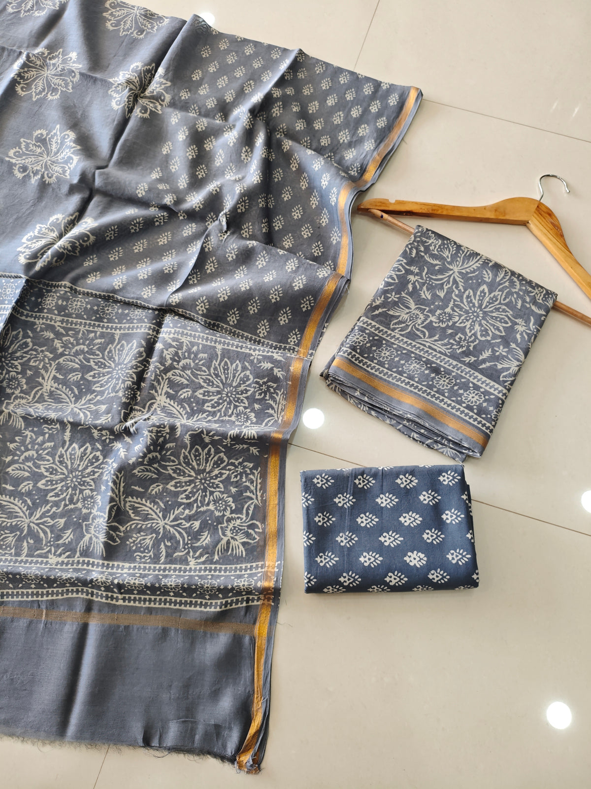 EXCLUSIVE HAND BLOCK CHANDERI SILK SUIT SET WITH CHANDERI DUPATTA