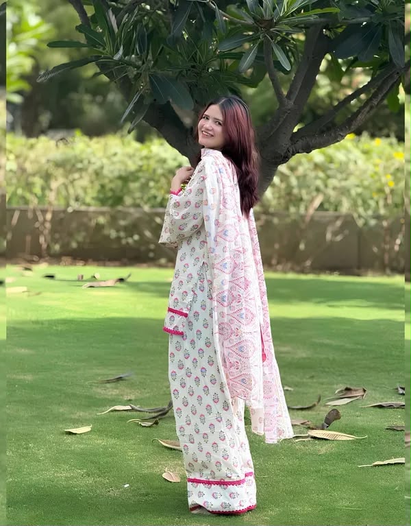 Off-White Floral Printed Farsi Cotton Suit for Women | Kurti with Farsi Pant & Contrast Pink Border Dupatta