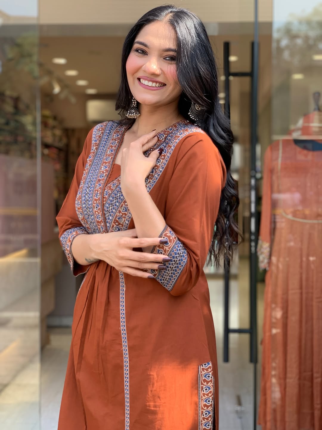 *BEAUTIFUL COTTON KURTI WITH BEAUTIFUL PRINTED.